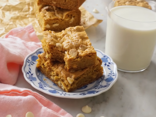 brown-sugar-blondies-recipe