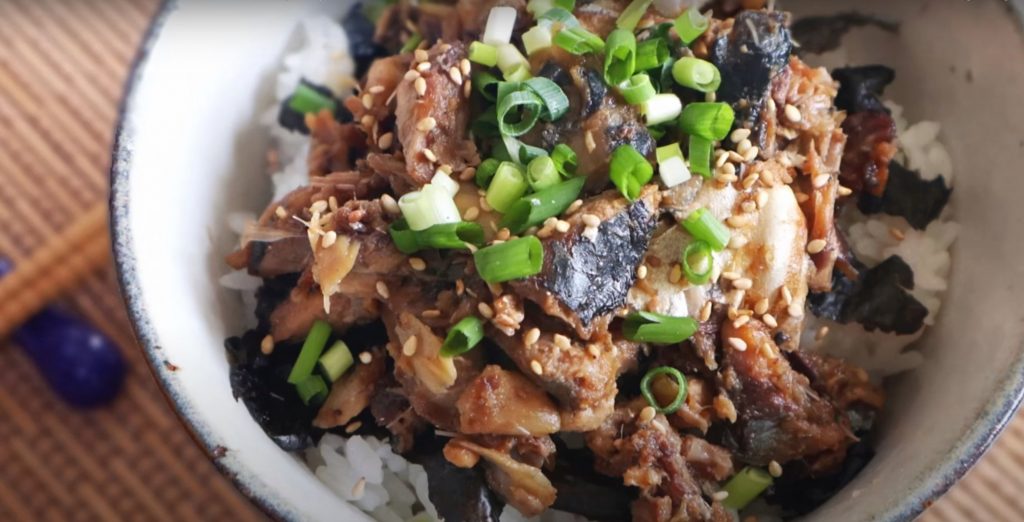 Japanese-style Mackerel Rice Bowl