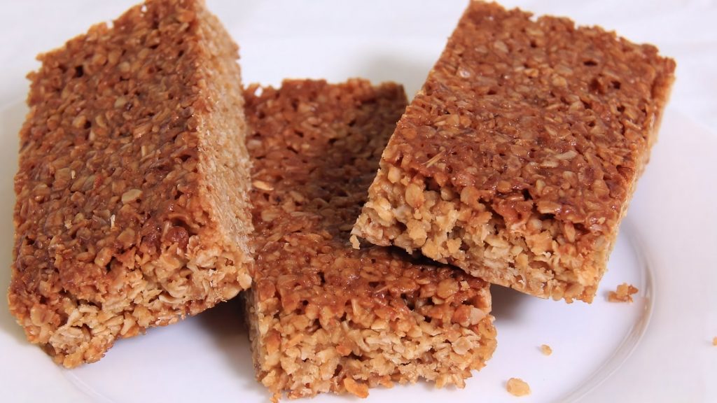 Yummy Golden Syrup Flapjacks