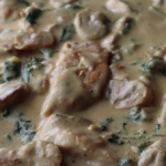 chicken breasts with spinach leek and saffron sauce recipe